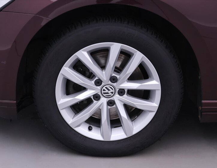 Volkswagen Passat Kombi 2,0 l 110 kw