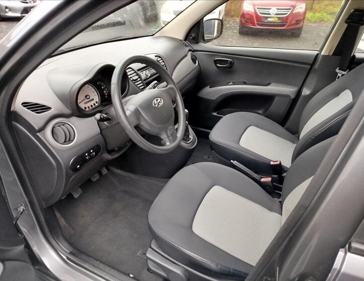 Hyundai i10 Hatchback 1,1 l 49 kw