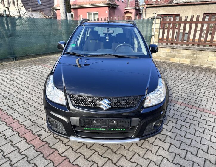 Suzuki SX4 Hatchback 1,6 l 88 kw