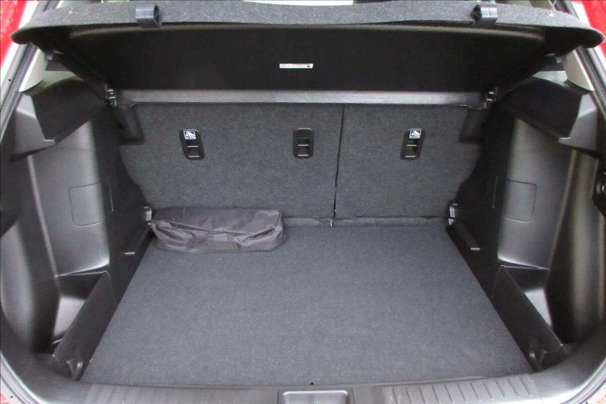 Suzuki Vitara SUV 1,4 l 81 kw