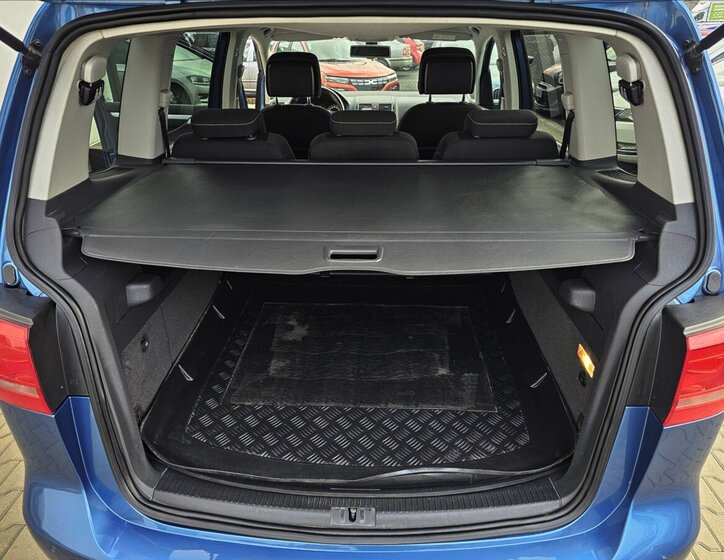 Volkswagen Touran 30