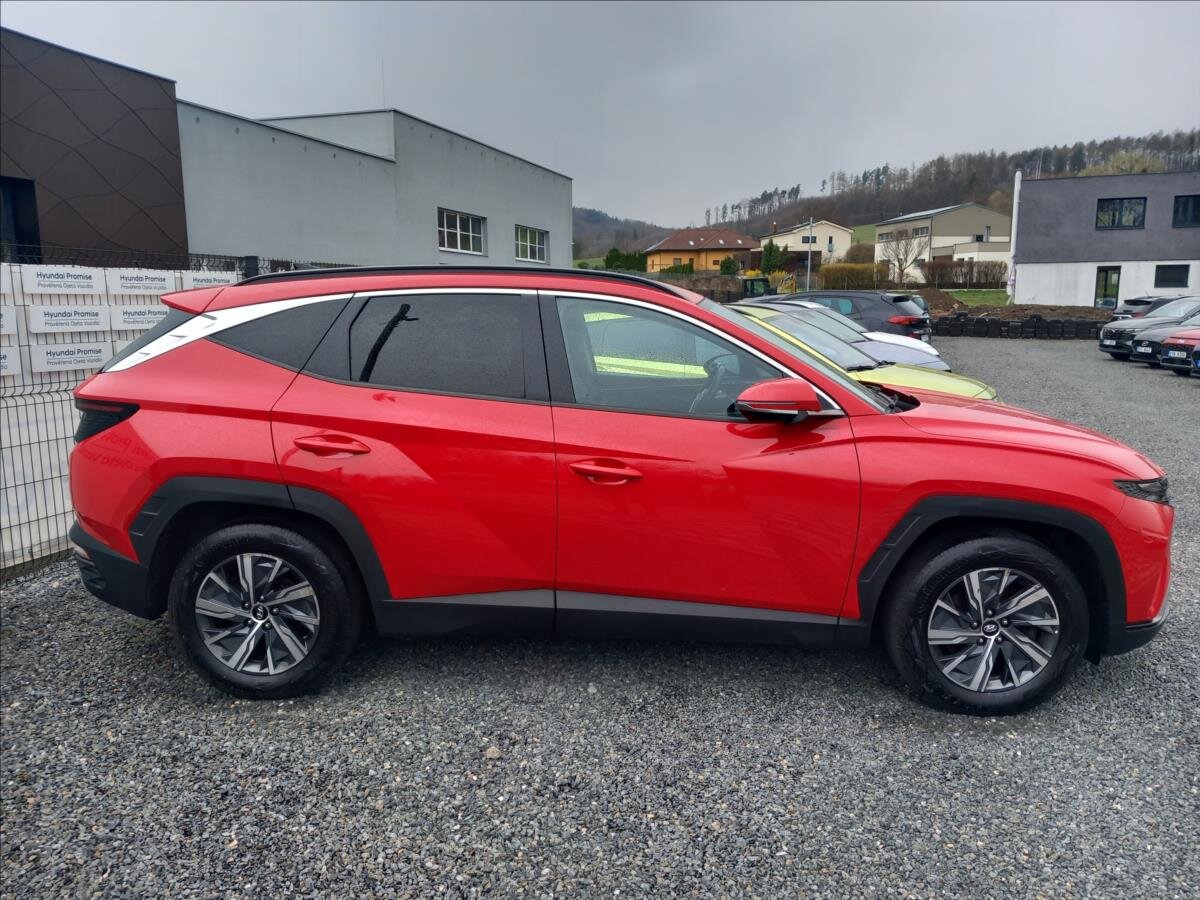Hyundai Tucson SUV / Terénní 1,6 l 110 kw