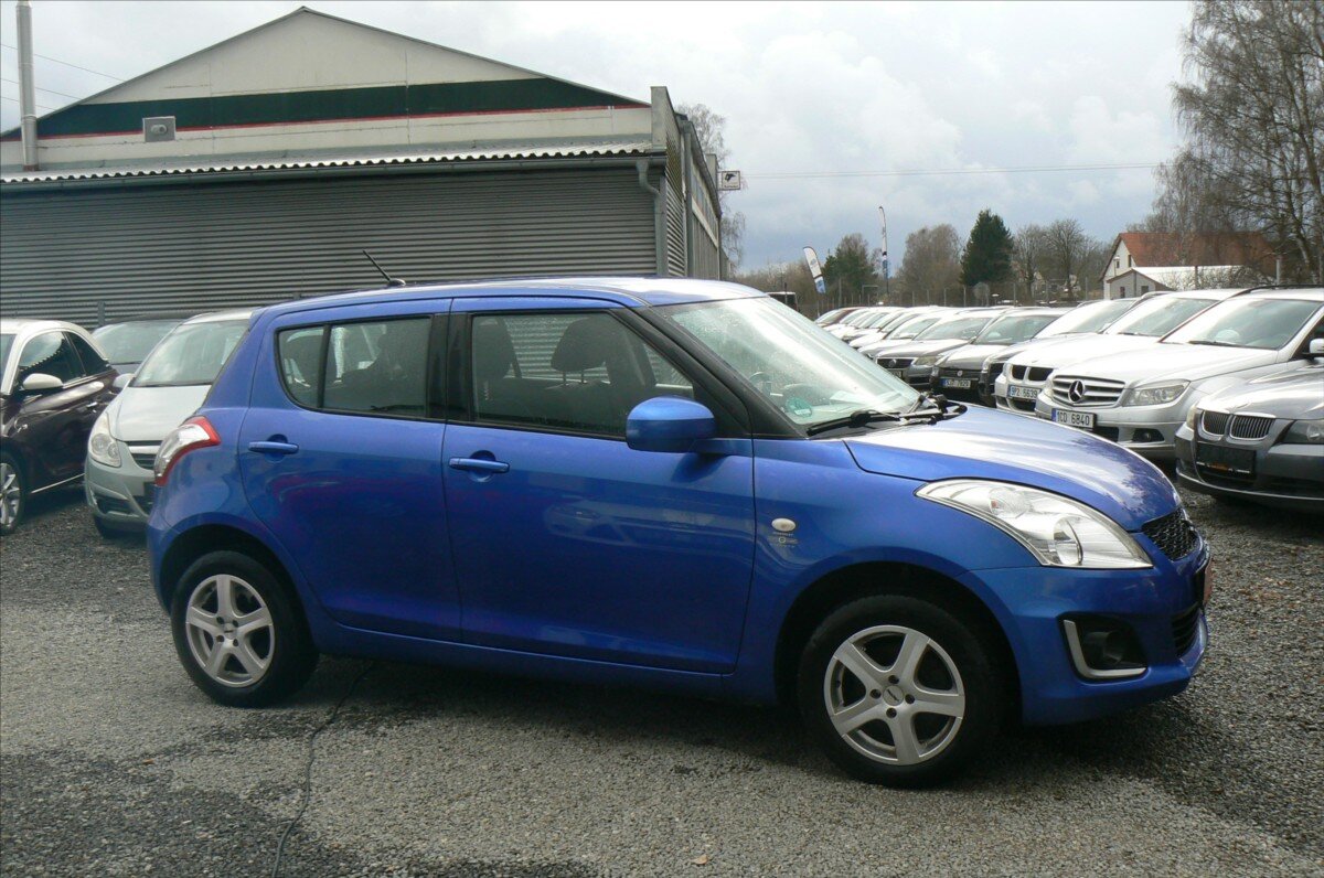 Suzuki Swift Hatchback 1,2 l 69 kw