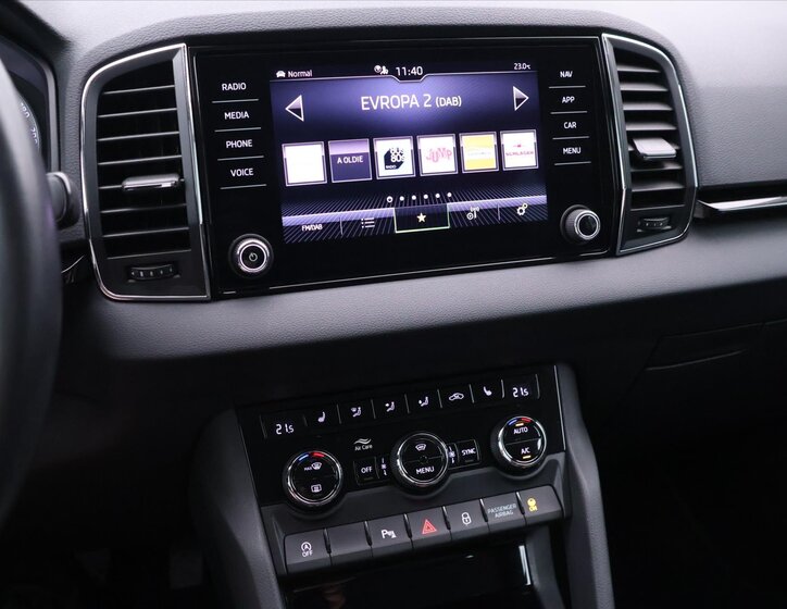 Škoda Karoq SUV / Terénní 1,5 l 110 kw