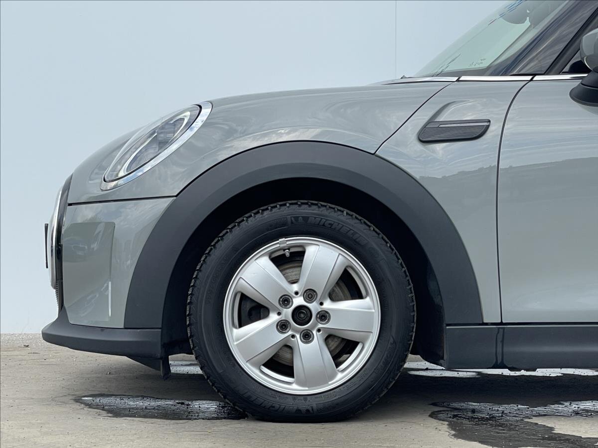 Mini Cooper Hatchback 1,5 l 100 kw