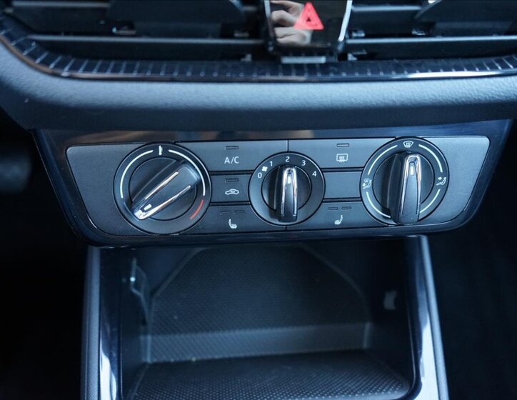 Škoda Fabia Hatchback 999,0 59 kw