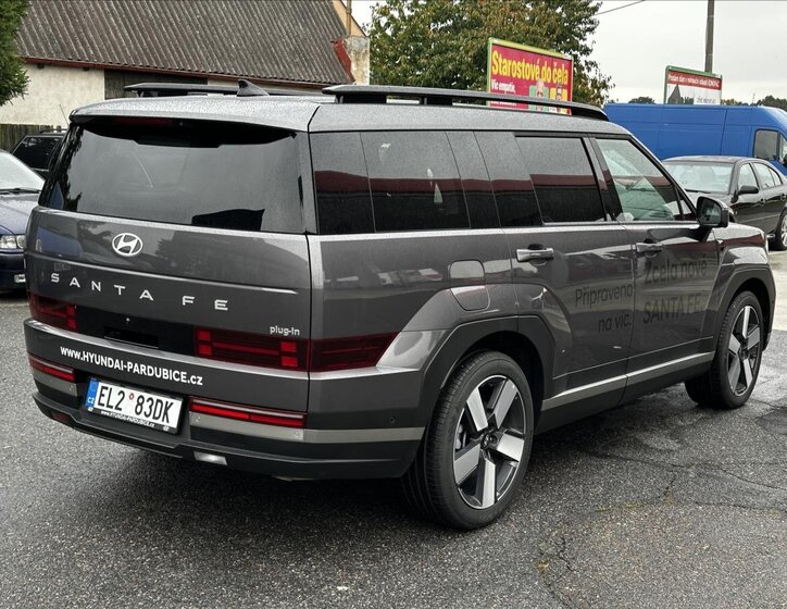 Hyundai Santa Fe Kombi 1,6 l 117 kw