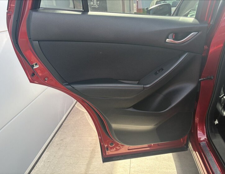 Mazda CX-5 SUV / Terénní 2,0 l 121 kw