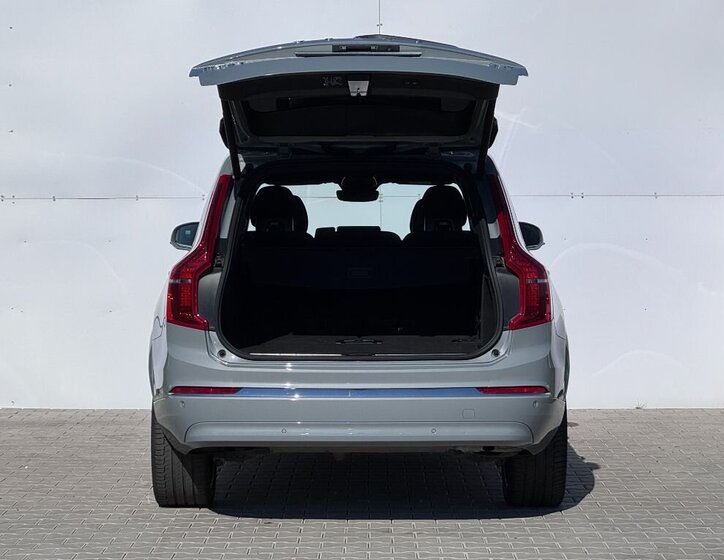 Volvo XC90 SUV 2,0 l 173 kw