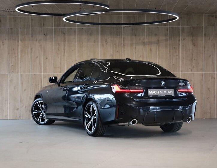 BMW Řada 3 Sedan / Limuzína 2,0 l 140 kw