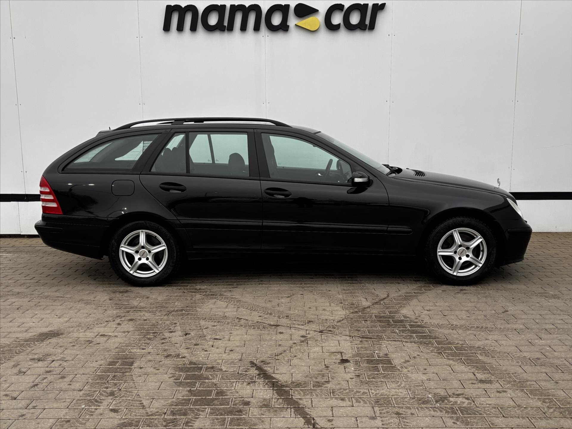 Mercedes-Benz Třídy C Kombi 2,1 l 90 kw