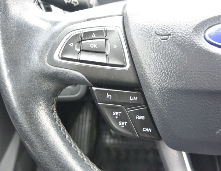 Ford Kuga SUV / Terénní 2,0 l 110 kw