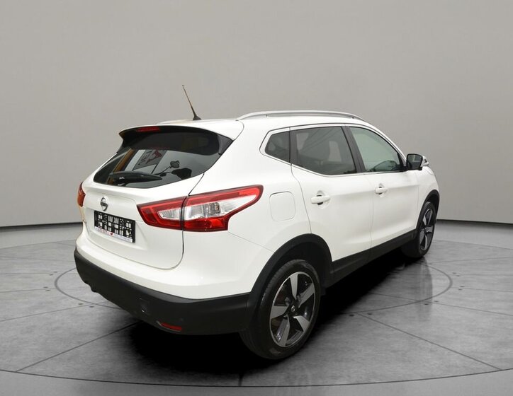Nissan Qashqai SUV / Terénní 1,2 l 85 kw