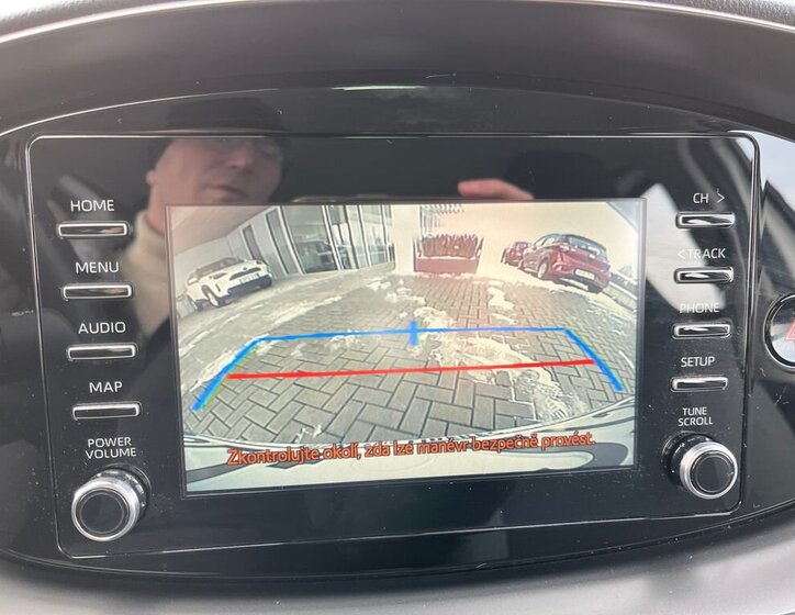 Toyota Aygo Hatchback 998,0 53 kw