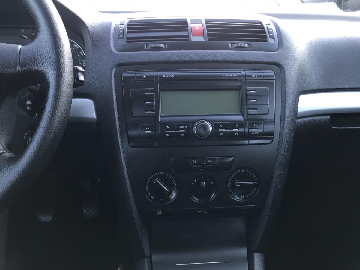 Škoda Octavia Kombi 1,9 l 77 kw