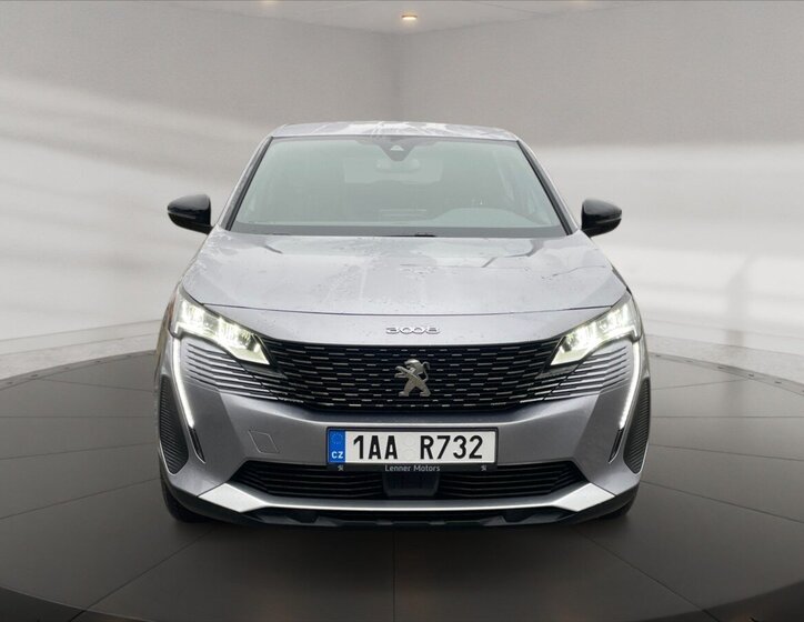 Peugeot 3008 SUV 1,2 l 96 kw