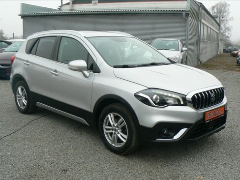 Suzuki S-Cross SUV / Terénní 1,4 l 103 kw