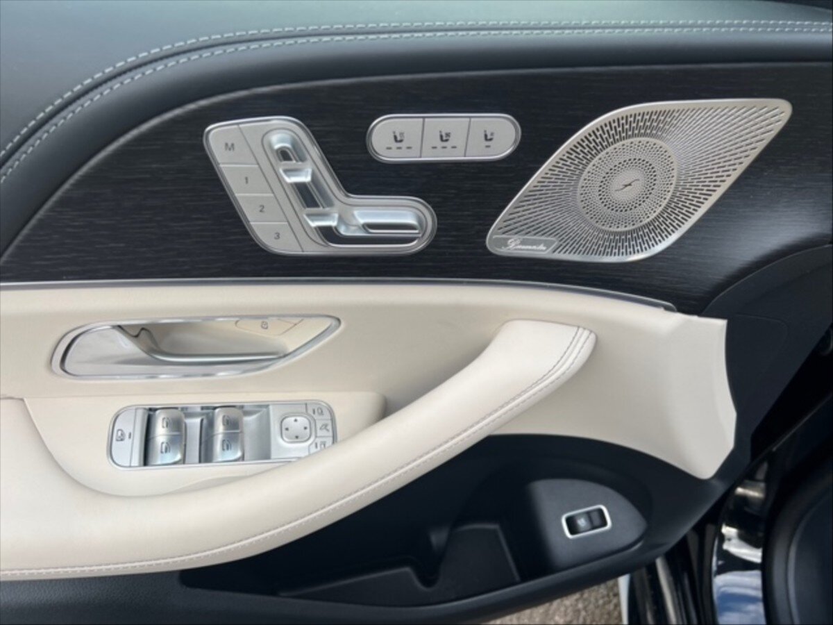 Mercedes-Benz GLE SUV 4,0 l 450 kw