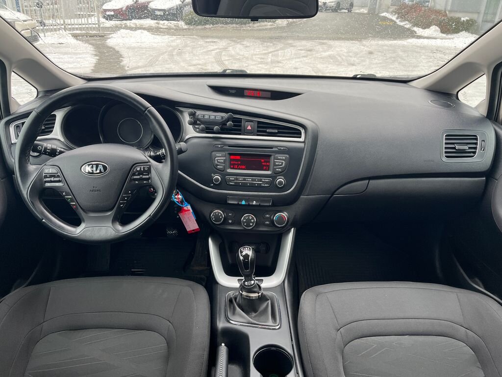 KIA Ceed Hatchback 1,6 l 99 kw