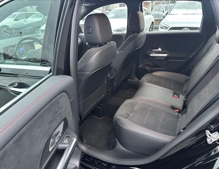 Mercedes-Benz Třídy B 11