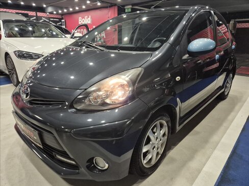 Toyota Aygo Hatchback 998,0 50 kw