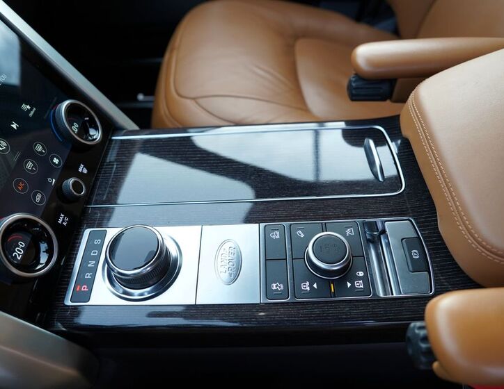 Land Rover Range Rover 50