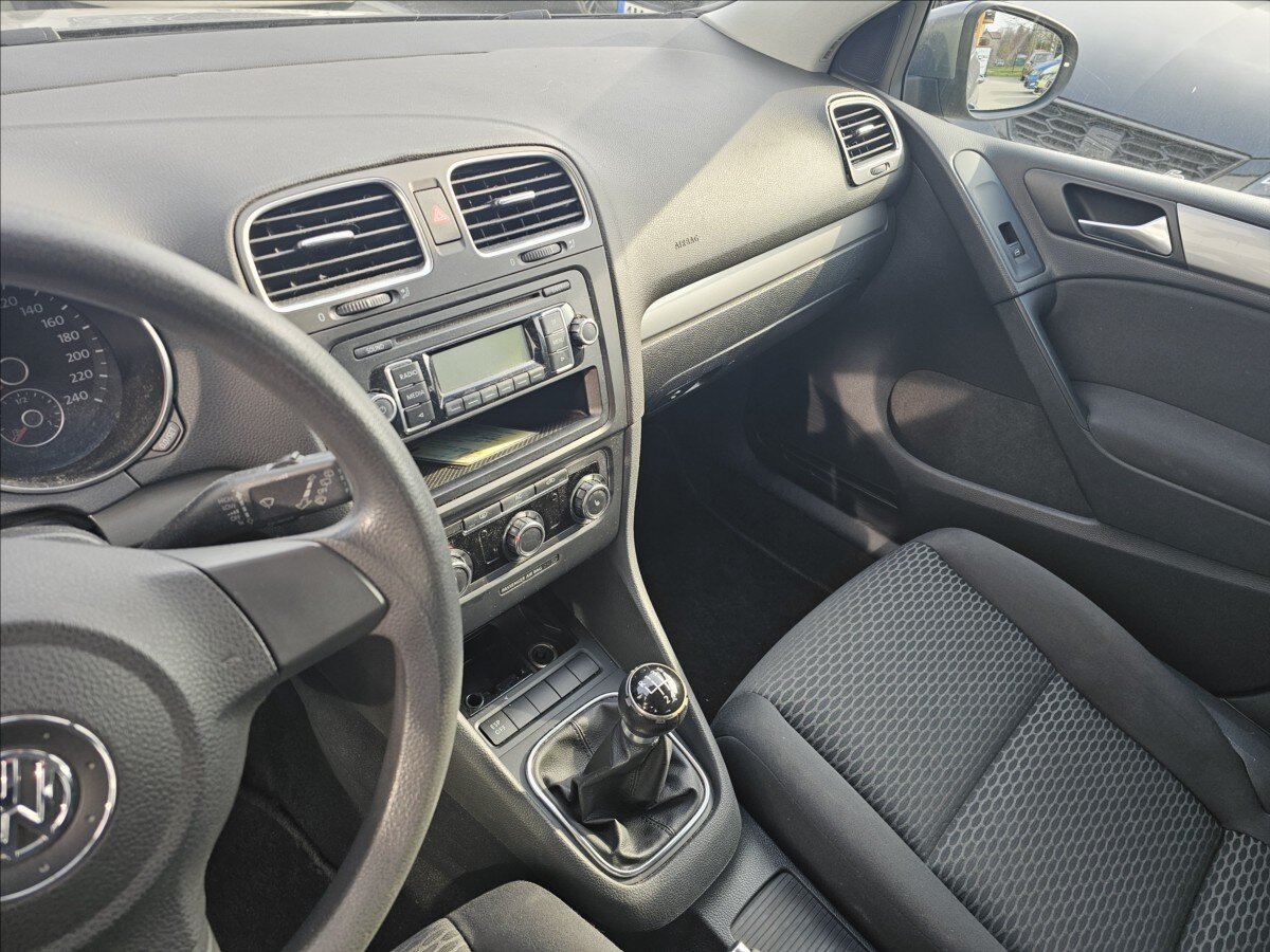 Volkswagen Golf Hatchback 1,4 l 59 kw