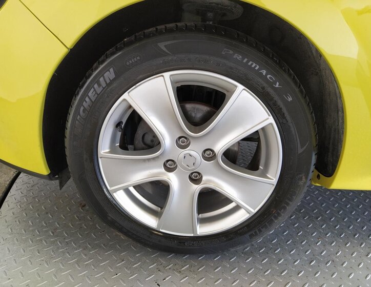 Renault Clio Kombi 898,0 66 kw