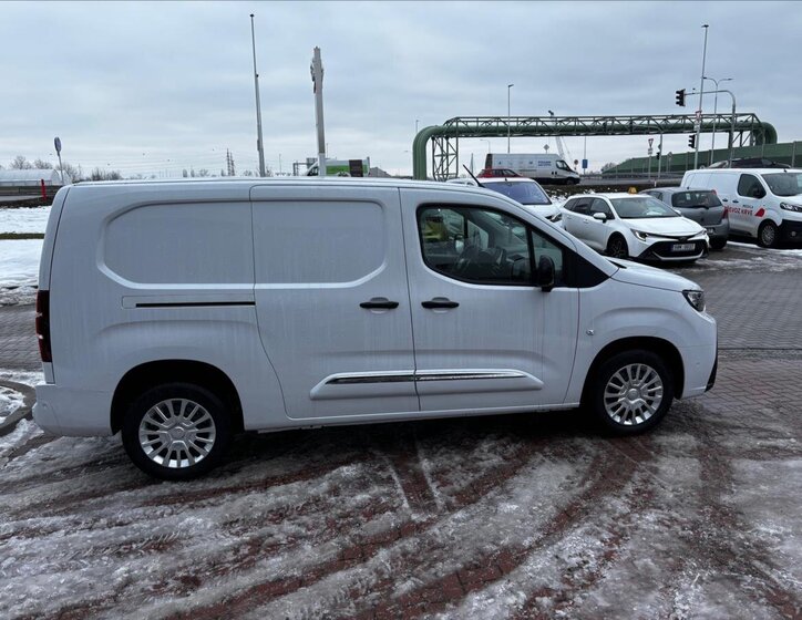 Toyota ProAce Skříň 1,5 l 96 kw