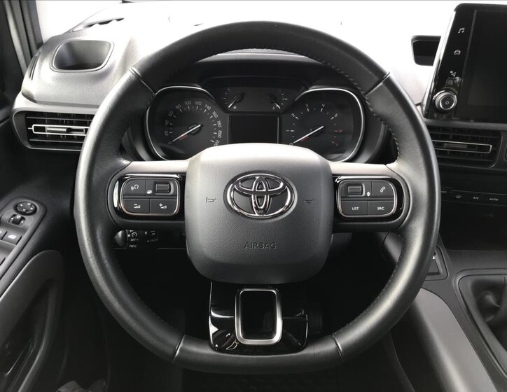 Toyota ProAce City Verso Kombi 1,5 l 96 kw