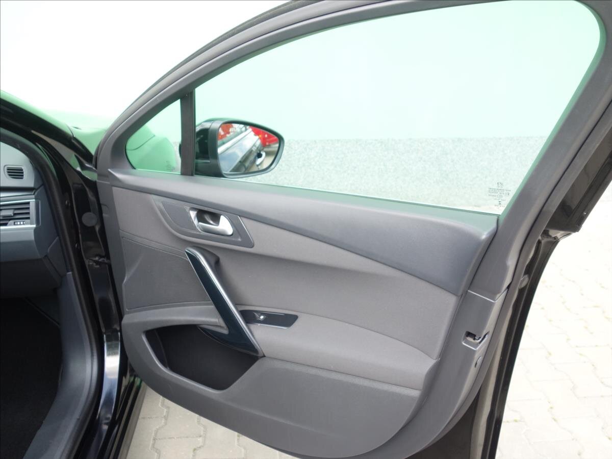 Peugeot 508 Kombi 2,0 l 133 kw