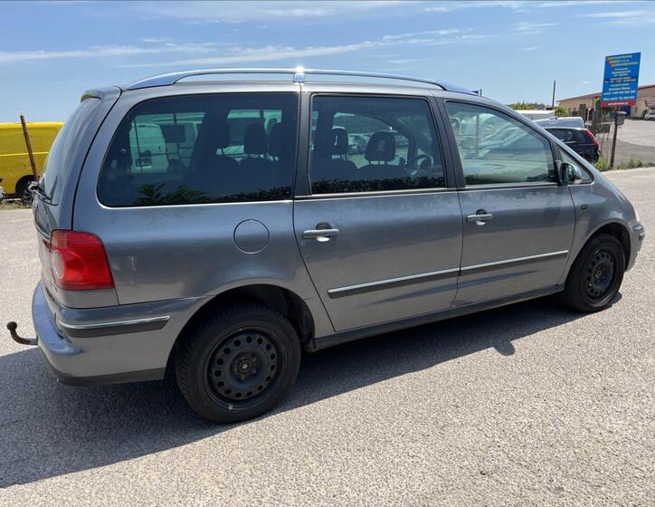 Volkswagen Sharan 5