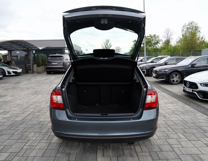 Škoda Rapid Hatchback 999,0 70 kw