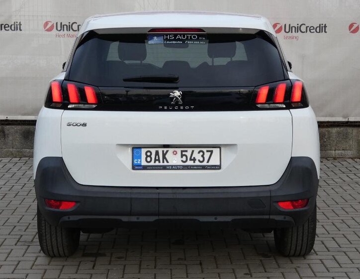 Peugeot 5008 SUV / Terénní 1,2 l 96 kw