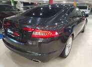 Jaguar XF Sedan / Limuzína 3,0 l 202 kw