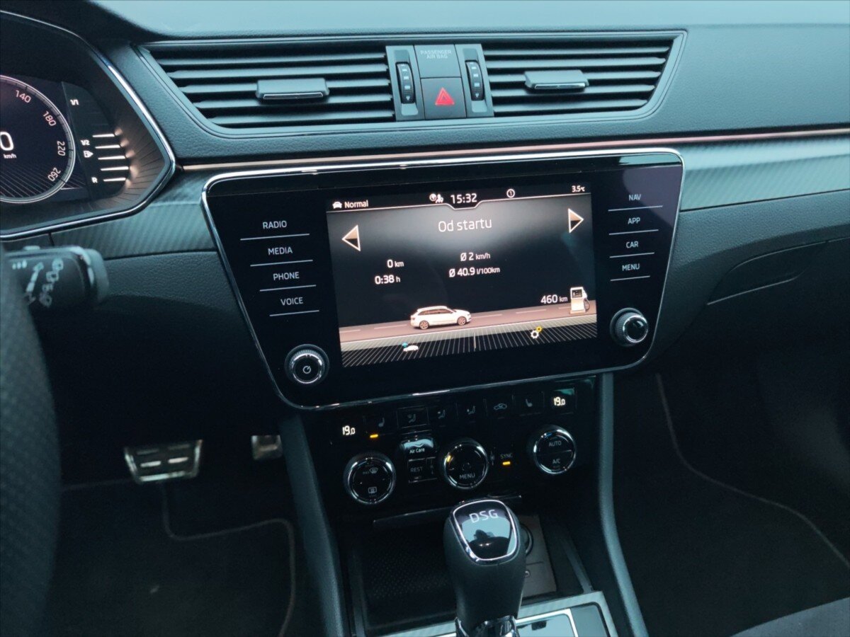 Škoda Superb Kombi 2,0 l 140 kw