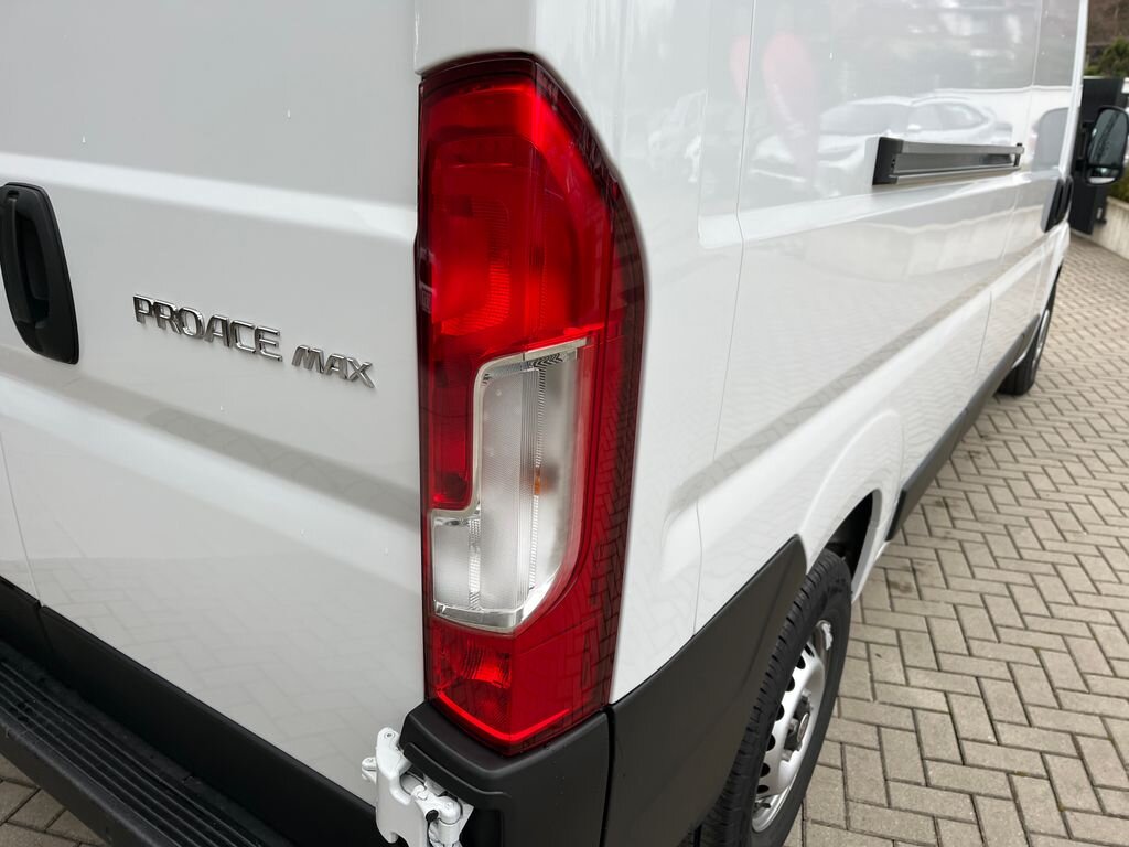 Toyota Proace Max