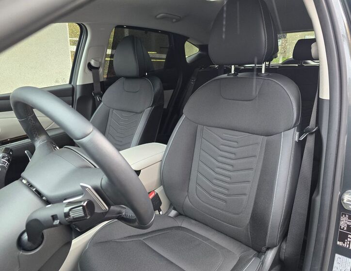 Hyundai Tucson SUV 1,6 l 176 kw