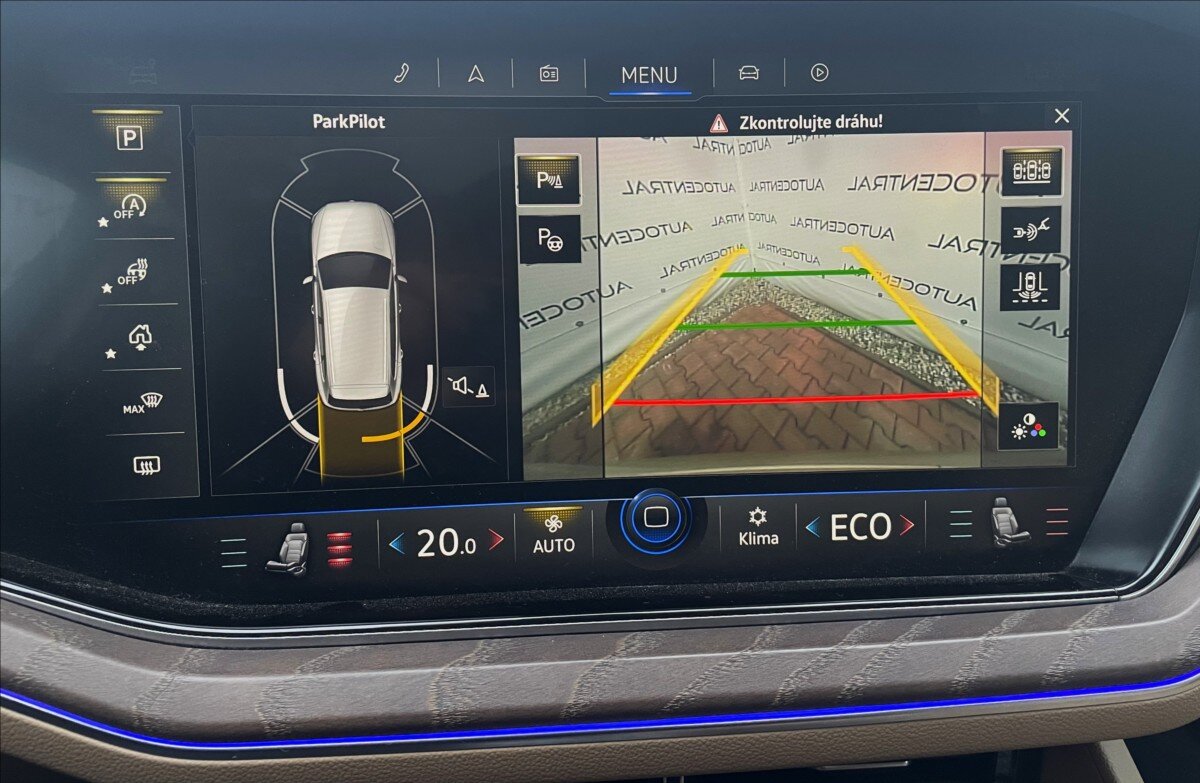 Volkswagen Touareg SUV / Terénní 3,0 l 210 kw