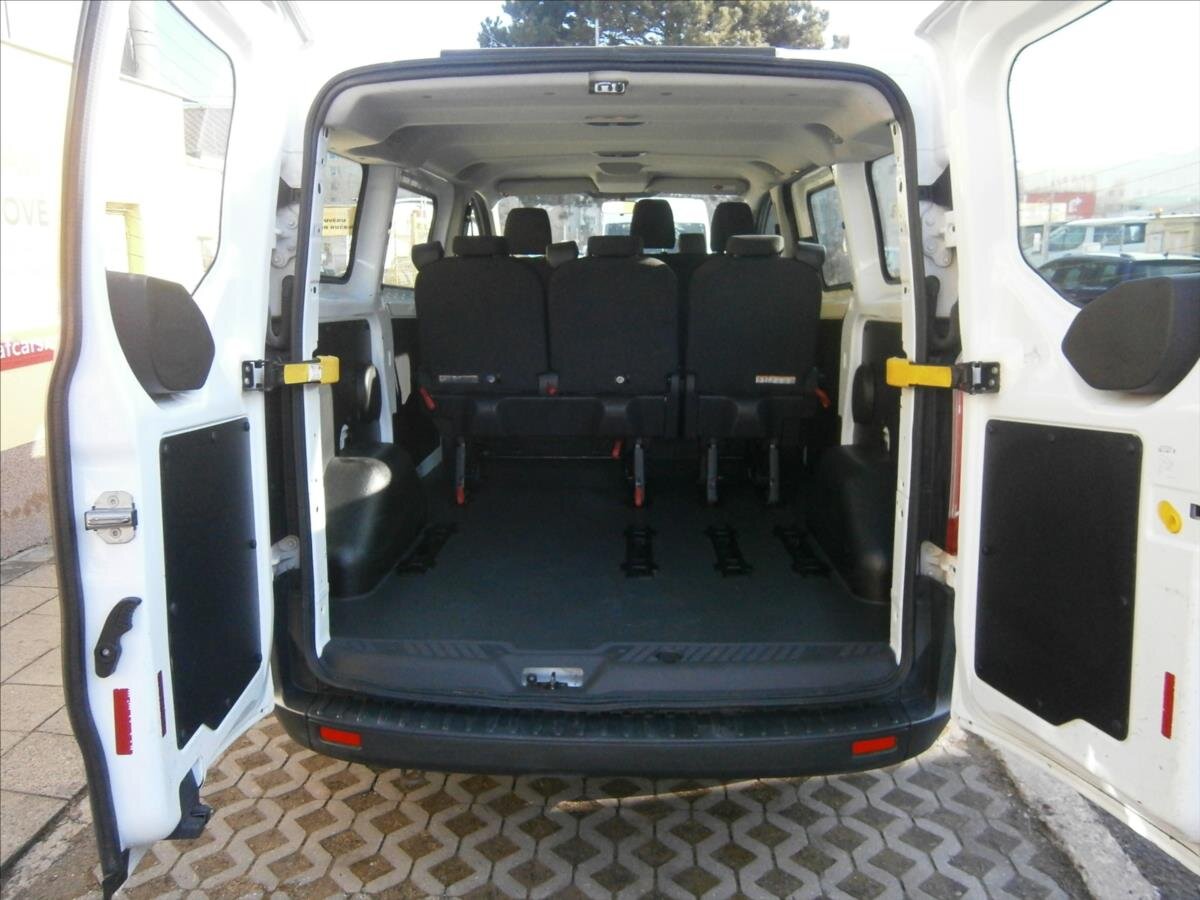 Ford Transit Custom Kombi 2,2 l 74 kw