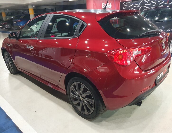 Alfa Romeo Giulietta Kombi 2,0 l 103 kw