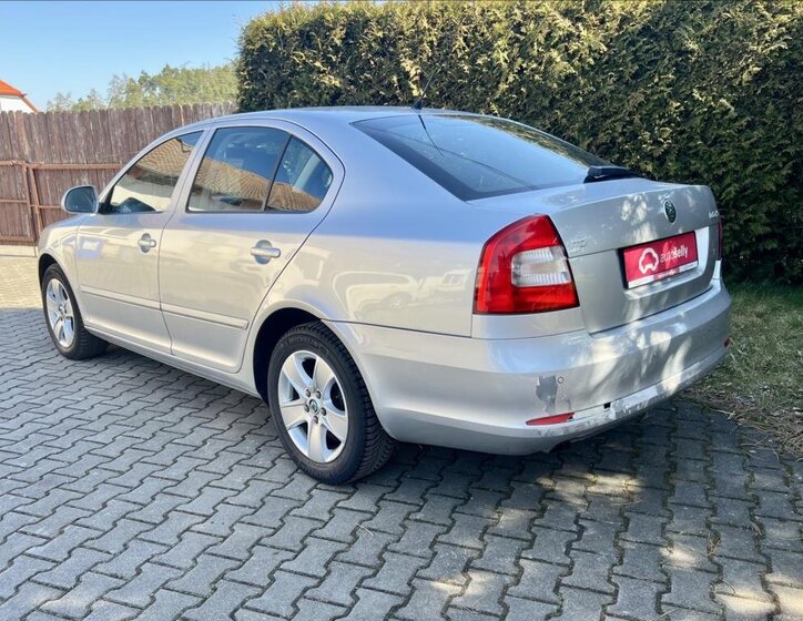 Škoda Octavia Sedan 1,6 l 77 kw