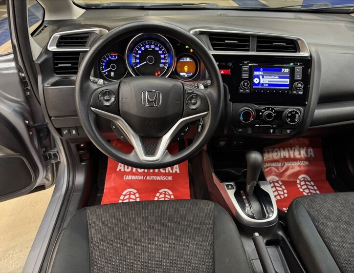 Honda Jazz Hatchback 1,3 l 75 kw