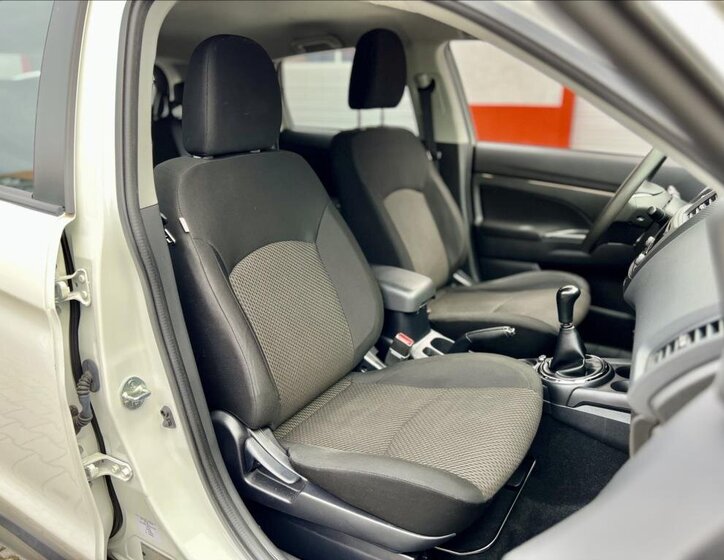 Mitsubishi ASX SUV 1,6 l 86 kw