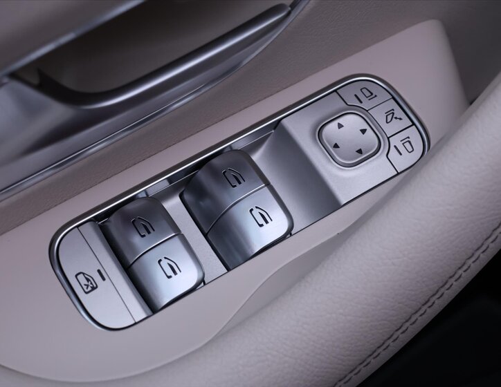 Mercedes-Benz GLE 16