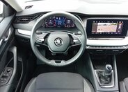 Škoda Octavia Sedan / Limuzína 1,5 l 110 kw