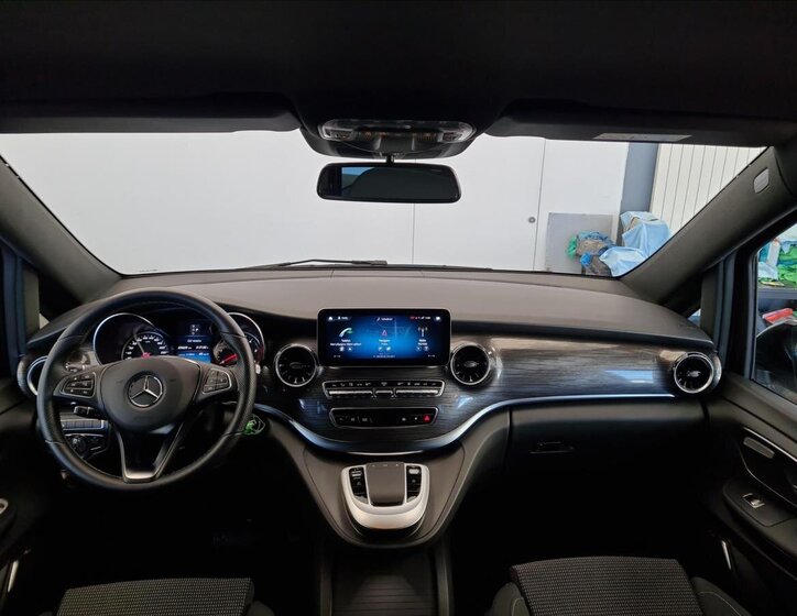 Mercedes-Benz Třídy V MPV 2,0 l 174 kw