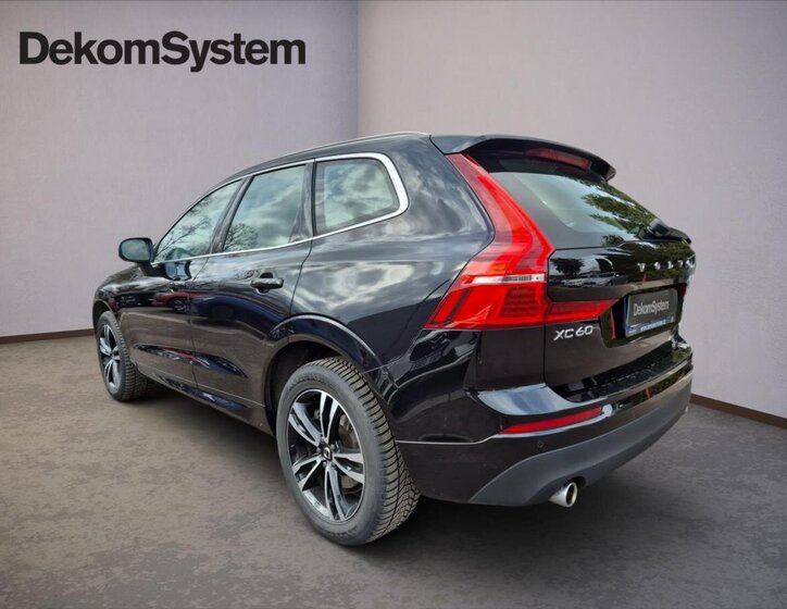 Volvo XC60 SUV / Terénní 2,0 l 145 kw