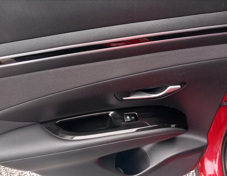 Hyundai Tucson SUV / Terénní 1,6 l 110 kw