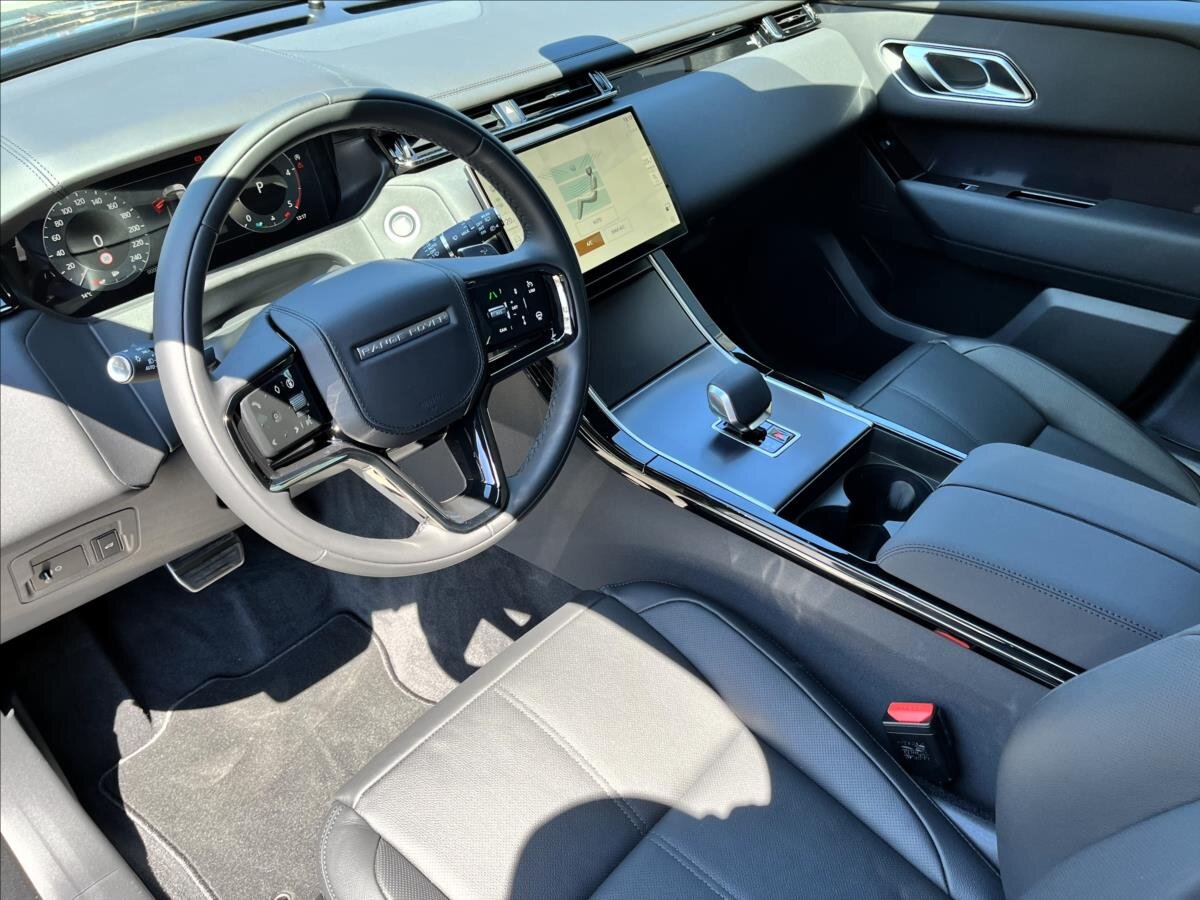 Land Rover Range Rover Velar SUV / Terénní 2,0 l 150 kw